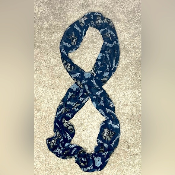 UNC Tarheels Scarf - Picture 5 of 6